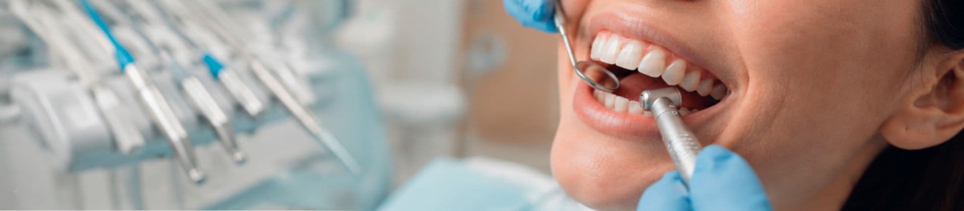 Fernando Mangoni - Cirurgião Dentista